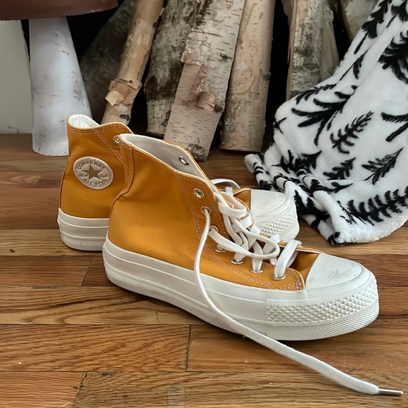Converse Shoes - Mustard platform converse